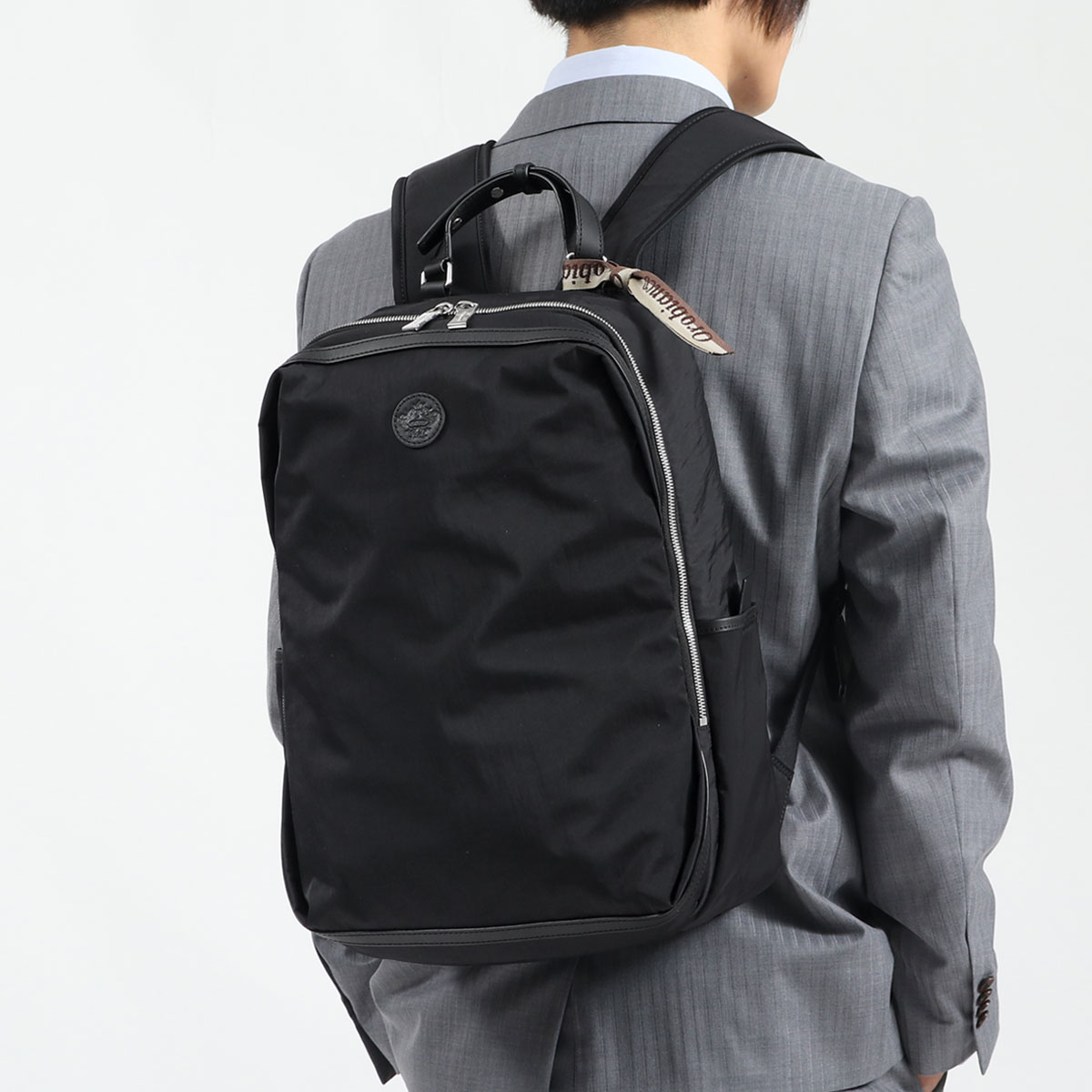 日本正規品】Orobianco オロビアンコ SEMPRE PARK バックパック 92393 
